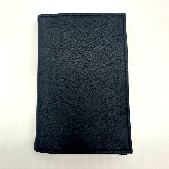 NWOT Enzo Angiolini Black Faux Leather Travel Wallet/Clutch - Picture 7 of 7